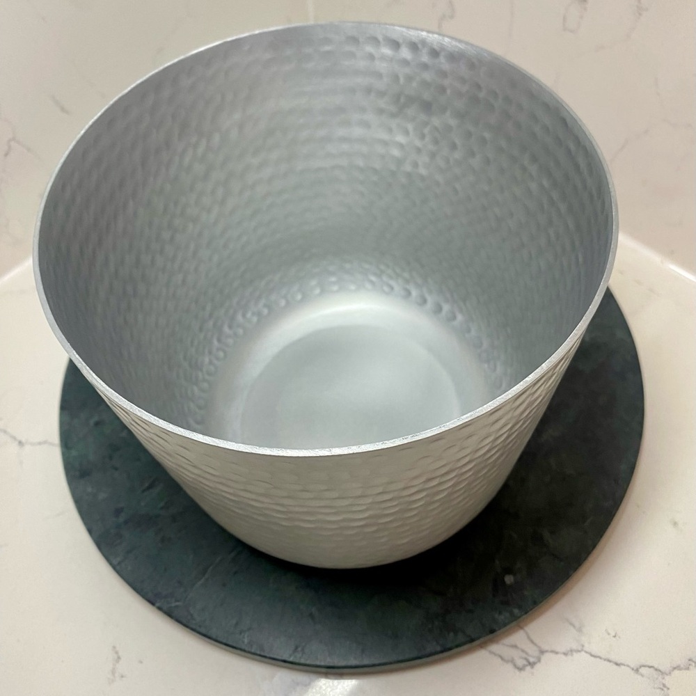 Silver Hammered Metal Planter - Picture 3 of 5
